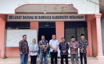 Pimpinan Bawaslu Kabupaten Merangin dan Ketua Bawaslu Provinsi Jambi 